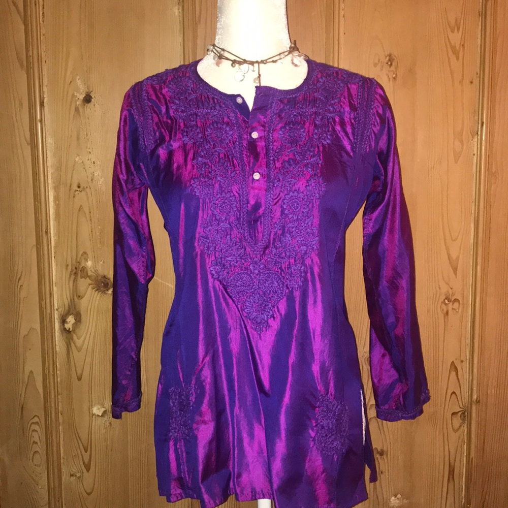 Silk NWOT embroidered tunic